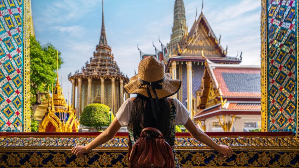ESSENTIAL THAILAND AND LAOS 11 DAYS / 10 NIGHTS
