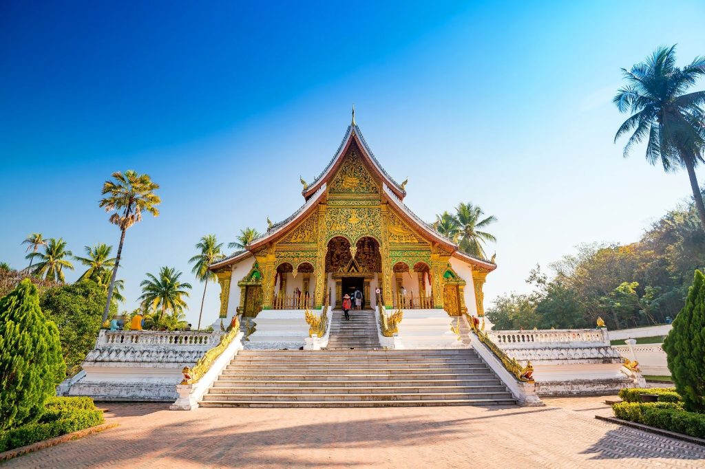 17-Day Thailand & Laos Tour: Temples, Rivers, and Reefs 17 DAYS / 16 NIGHTS